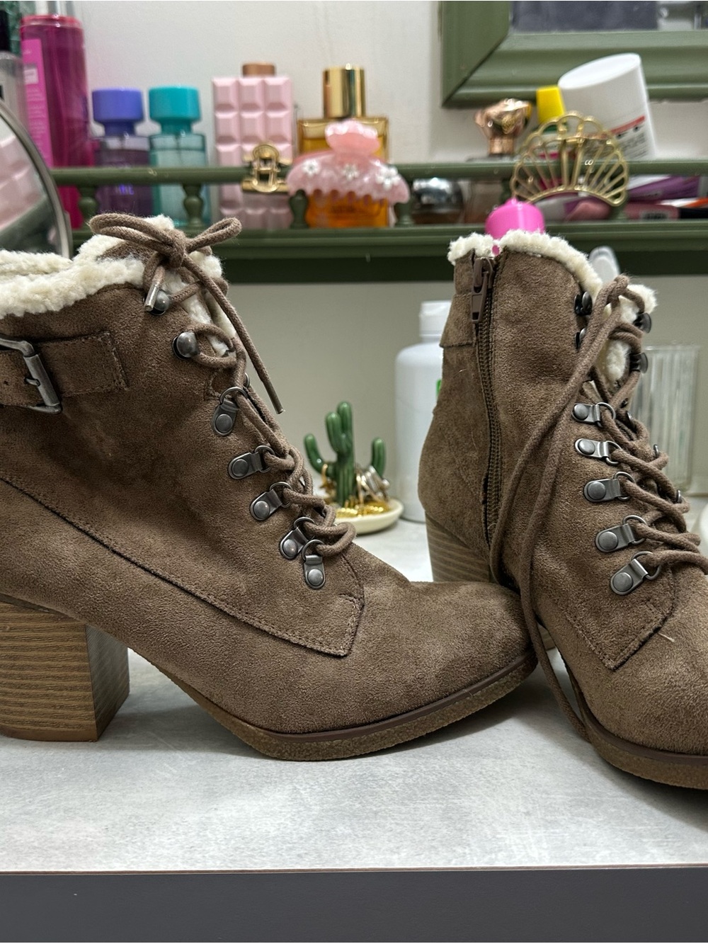Kaari Blue Brown Suede Lace-Up Shearling Ankle Boots